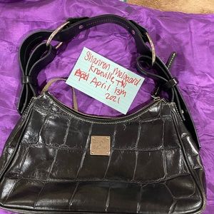 Dooney & Bourke purse